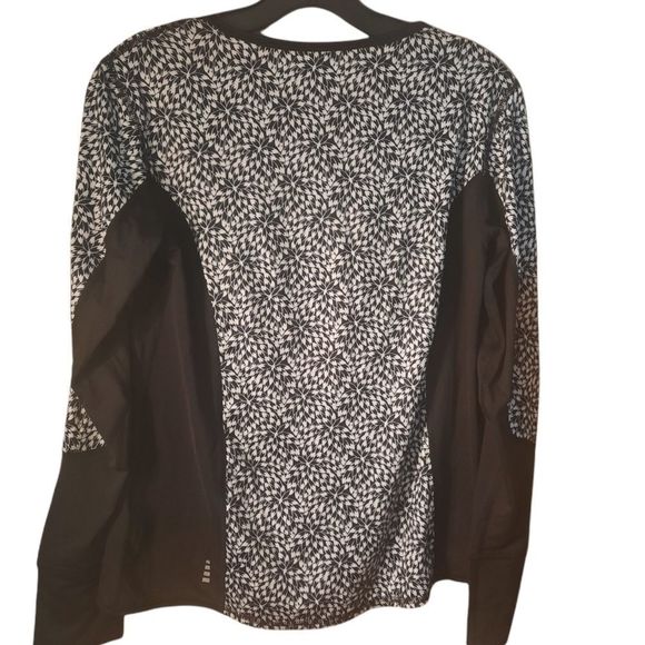 Lands End Shirt Womens Sporty Sun Tee Black white Size Petite Small - Picture 6 of 8